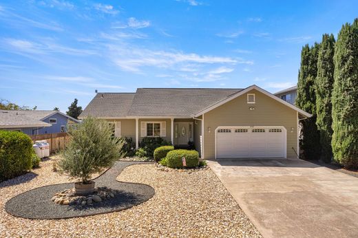 Detached House in Lakeport, Lake County