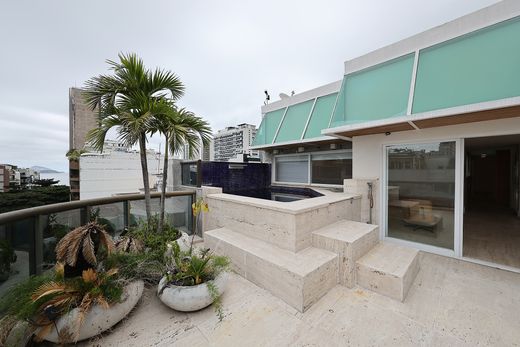 Duplex in Rio de Janeiro