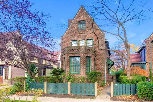 Dom jednorodzinny w Forest Hills, Queens County