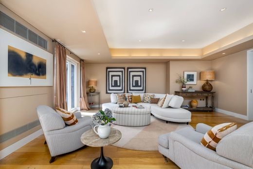 Apartment in London, Greater London