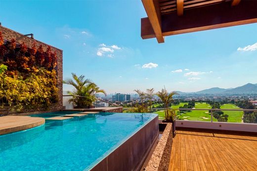 Apartment in Santiago de Surco, Lima