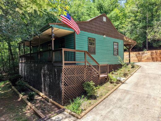 Detached House in Hiawassee, Towns County