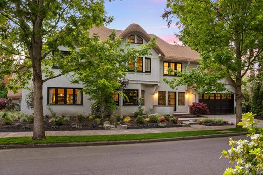 Luxury home in Portland, Multnomah County