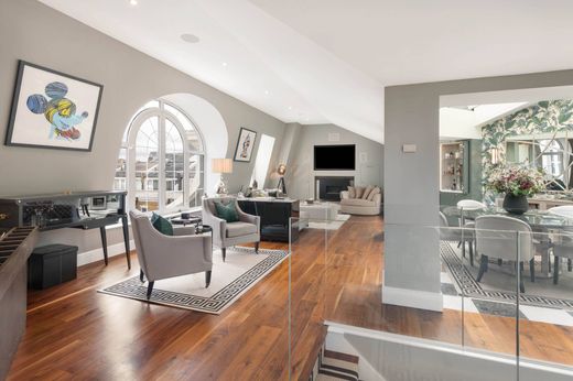Duplex in London, Greater London