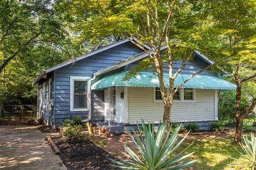 Detached House in East Point, Fulton County