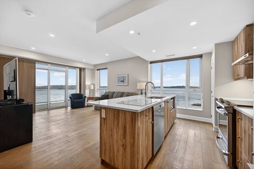 Piso / Apartamento en Gananoque, Ontario