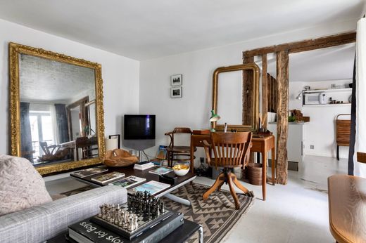 Apartment in Montorgueil, Sentier, Vivienne-Gaillon, Paris