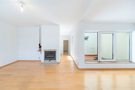 Detached House in Lisbon