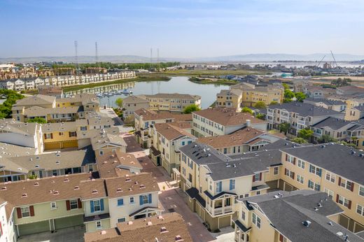 Townhouse in Redwood City, San Mateo County