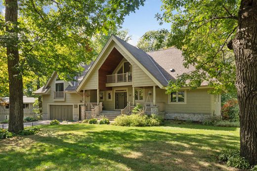 Einfamilienhaus in Plymouth, Hennepin County