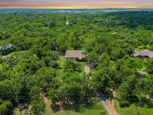 Edmond, Oklahoma Countyの一戸建て住宅