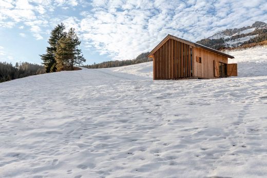 Casa Unifamiliare a San Giovanni di Fassa-Sèn Jan, Trento