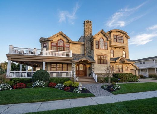 Detached House in Avalon, Cape May County