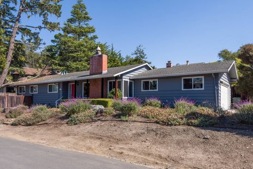 Einfamilienhaus in El Granada, San Mateo County