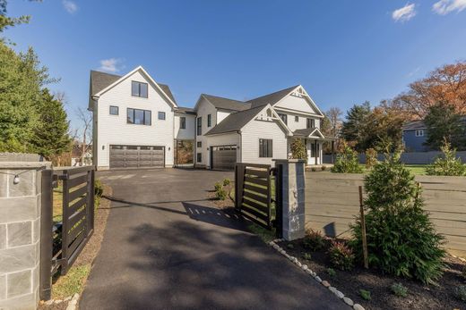 Luxury home in Darnestown, Montgomery County