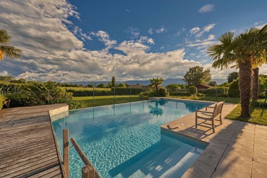 Detached House in Nernier, Haute-Savoie