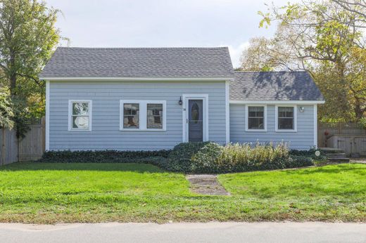 Detached House in Truro, Barnstable County