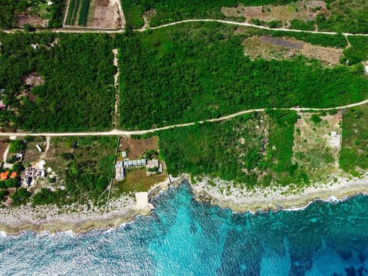 Grond in Negril, Westmoreland Parish