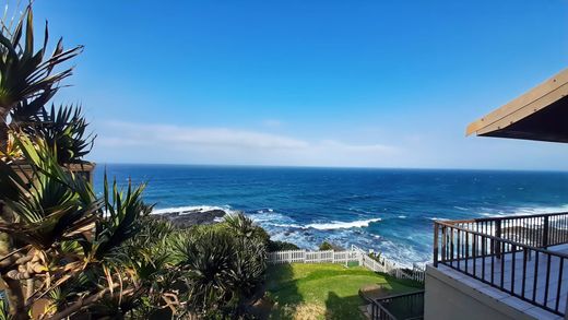 بيت مستقل ﻓﻲ Sheffield Beach, iLembe District Municipality