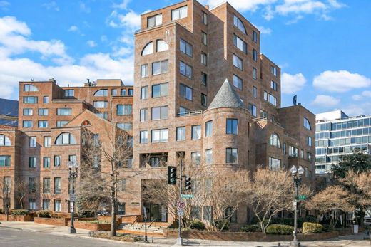 Apartment in Washington, Washington County