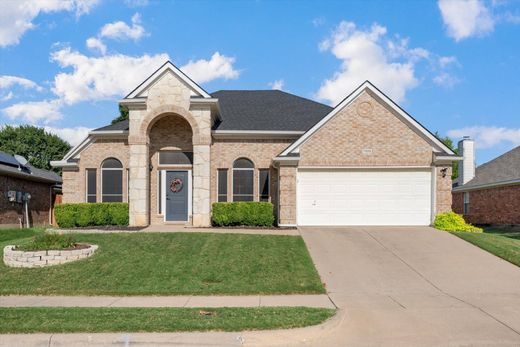 Vrijstaand huis in Fort Worth, Tarrant County