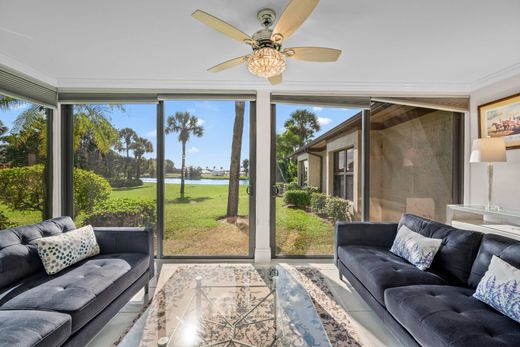 Daire Wellington, Palm Beach County