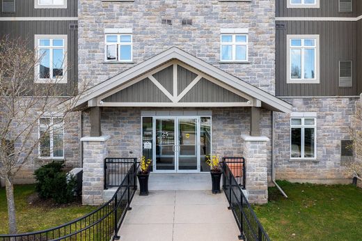 Appartamento a The Blue Mountains, Ontario