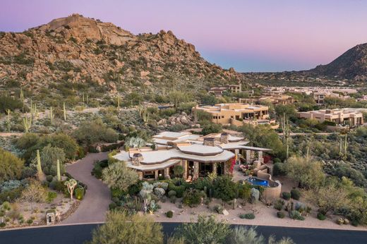 Detached House in Scottsdale, Maricopa County