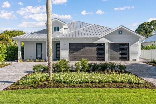 Detached House in Naples, Collier County