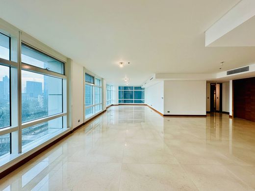 Apartment in Makati City, Southern Manila District