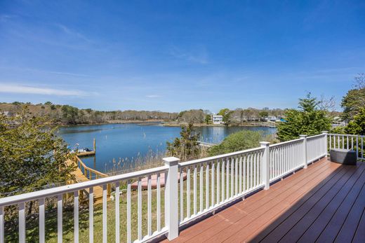 Einfamilienhaus in Falmouth, Barnstable County
