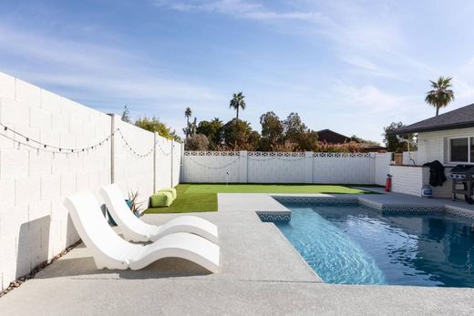 Detached House in Scottsdale, Maricopa County