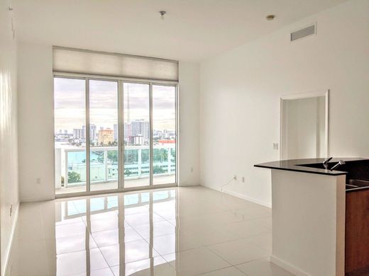 Apartment in North Bay Village, Miami-Dade
