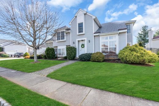 Detached House in Freehold, Monmouth County