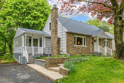 Detached House in Lawrence, Mercer County
