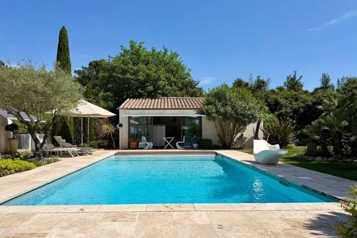 Detached House in Uzès, Gard