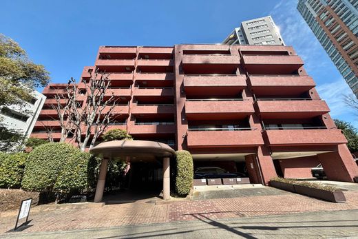 Apartment / Etagenwohnung in Shibuya, Tokyo Prefecture