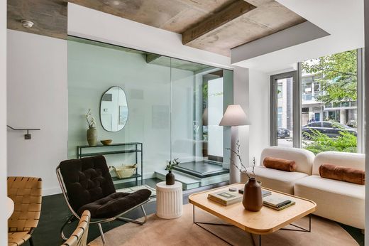 타운 하우스 / Toronto, Ontario