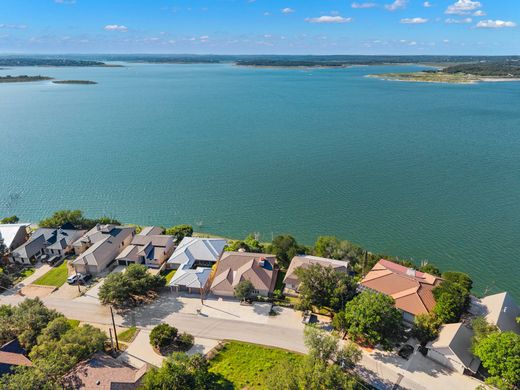 Dom jednorodzinny w Canyon Lake, Comal County