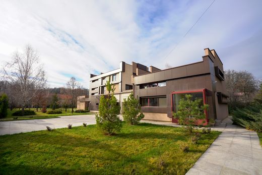 Detached House in Corbeanca, Comuna Corbeanca