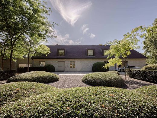 Detached House in Schilde, Antwerp Province