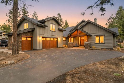 Luxury home in Bend, Deschutes County