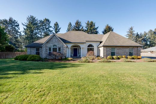 Luxury home in Gearhart, Clatsop County