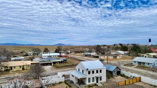Vrijstaand huis in Marfa, Presidio County
