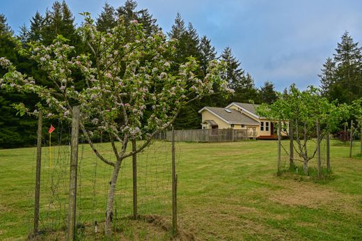 Vrijstaand huis in Albion, Mendocino County