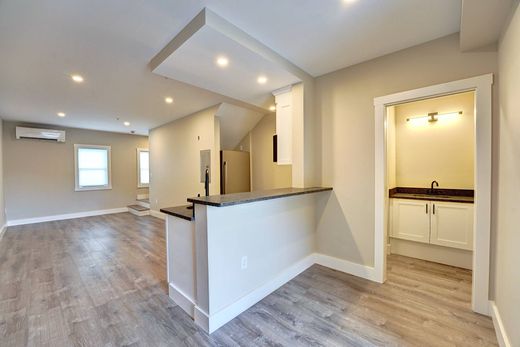 Apartment / Etagenwohnung in Portsmouth, Rockingham County