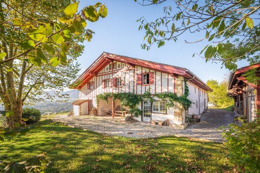 Detached House in Sare, Pyrénées-Atlantiques