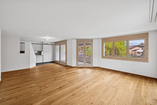 Sierre, Sierre Districtのアパートメント