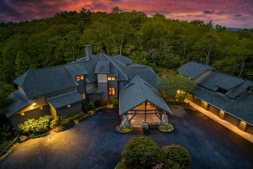 Частный Дом, Highlands, Macon County