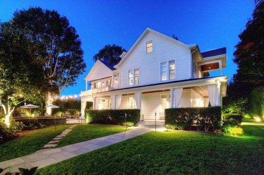 Detached House in Southampton, Suffolk County